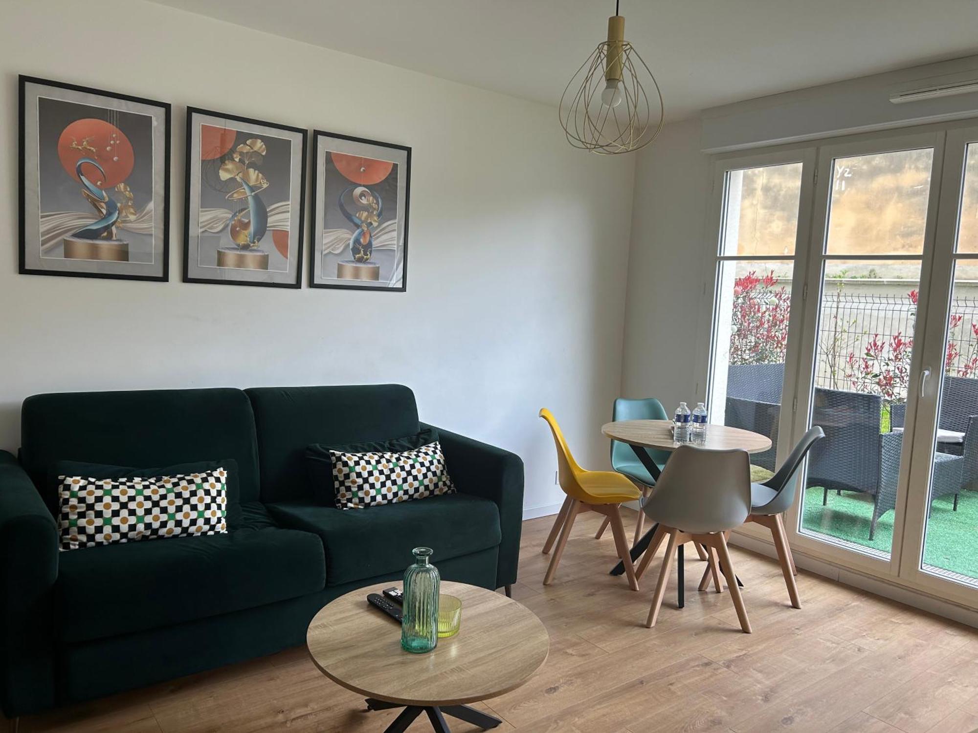 Le Cozy Home Melun Esterno foto